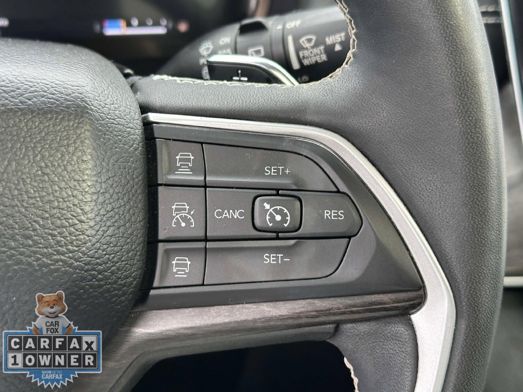 Used 2023 Jeep Grand Cherokee L Limited w/ Luxury Tech Group II AWD/4WD image 25