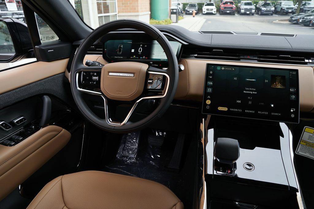 New 2026 Land Rover Range Rover Sport SE AWD/4WD image 15