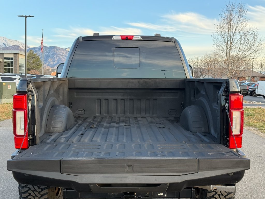 Used 2021 Ford F350 Platinum AWD/4WD image 12