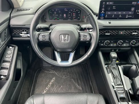 Used 2024 Honda Accord Touring image 16