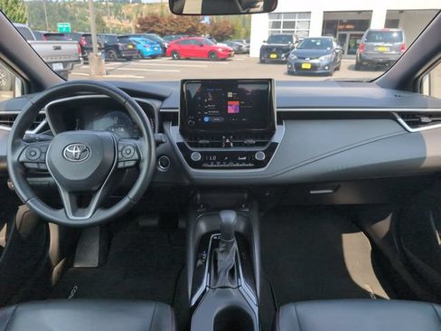 Used 2023 Toyota Corolla XSE FWD image 12