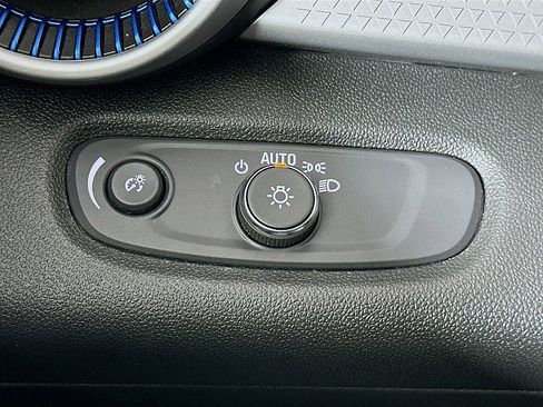 Used 2024 Chevrolet Trax LS FWD image 10