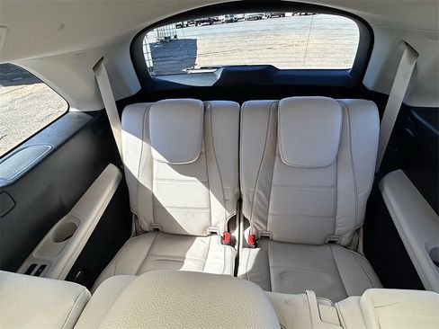 Used 2021 Mercedes-Benz GLS 580 4MATIC image 8