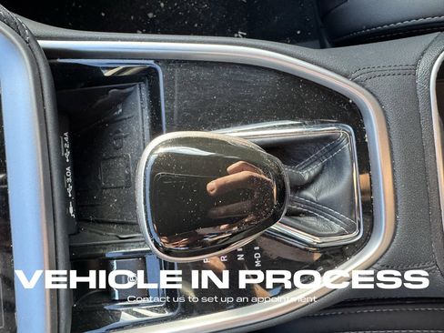 Used 2025 Subaru Outback Limited image 24