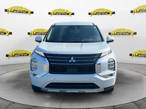 Used 2023 Mitsubishi Outlander SE FWD image 8