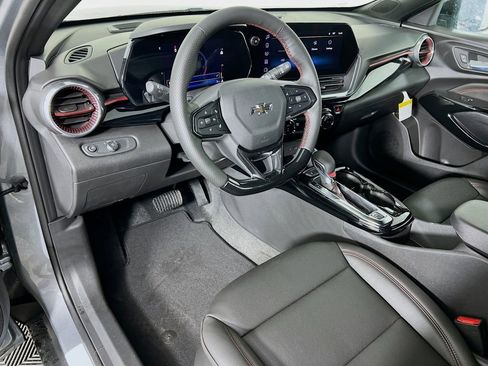 New 2026 Chevrolet Trax RS w/ Driver Confidence Package image 9