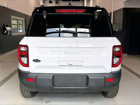 Used 2025 Ford Bronco Sport Outer Banks w/ Outer Banks Tech Package+ image 5