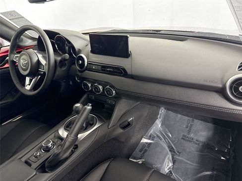 Certified 2025 MAZDA MX-5 Miata Grand Touring image 35