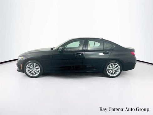 Used 2023 BMW 330i xDrive Sedan w/ Premium Package AWD/4WD image 4