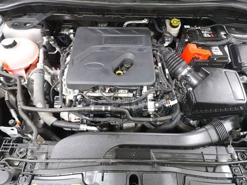 Used 2020 Ford Escape SE image 33