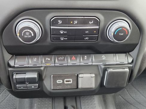 Used 2024 Chevrolet Silverado 2500 Custom w/ Custom Value Package AWD/4WD image 22