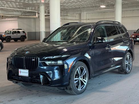 Used 2024 BMW X7 M60i AWD/4WD image 4