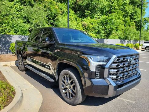 Used 2023 Toyota Tundra Platinum AWD/4WD image 3