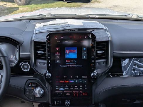 New 2026 RAM 1500 Limited AWD/4WD image 18