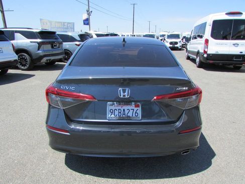 Used 2022 Honda Civic Sport image 7