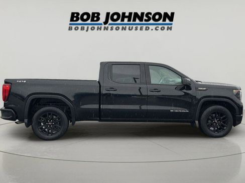 Used 2023 GMC Sierra 1500 Pro w/ Graphite Edition image 8