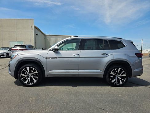 Certified 2025 Volkswagen Atlas SEL Premium R-Line AWD/4WD image 3