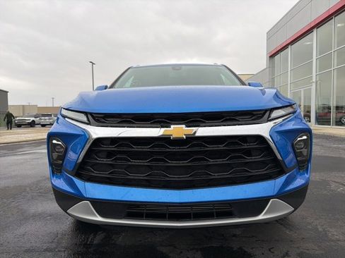 Used 2024 Chevrolet Blazer LT w/ Convenience Package image 2