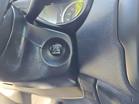 Used 2017 Jeep Renegade Sport w/ Power & Air Group FWD image 26