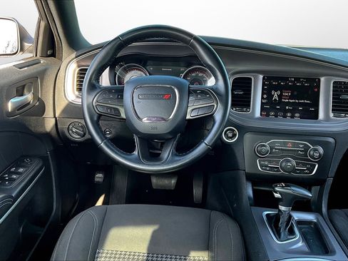 Used 2023 Dodge Charger SXT image 5