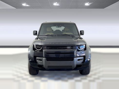 New 2026 Land Rover Defender 130 V8 image 6