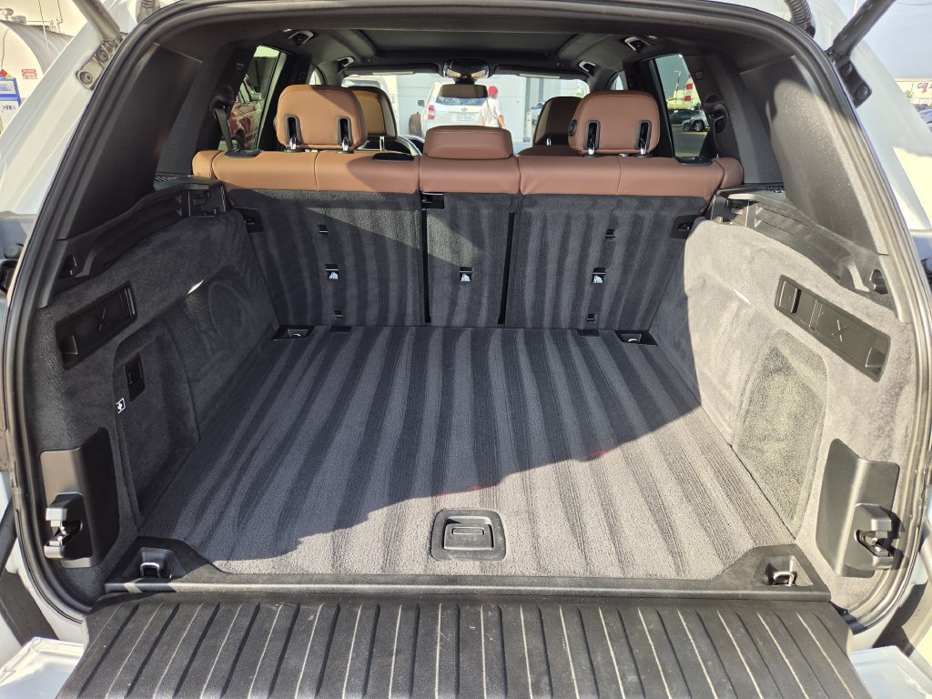 Used 2022 BMW X5 sDrive40i w/ Luxury Seating Package RWD image 30