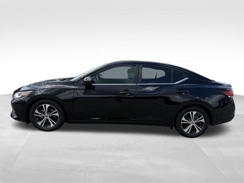 Used 2021 Nissan Sentra SV FWD image 2