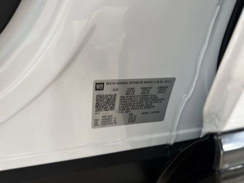 New 2026 GMC Terrain AT4 w/ LPO, Floor Liner Package image 33