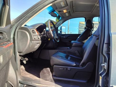 Used 2011 GMC Sierra 3500 SLT image 16