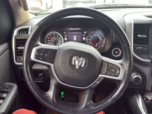 Used 2020 RAM 1500 Big Horn image 4