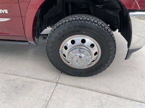 Used 2022 RAM 3500 Limited AWD/4WD image 23