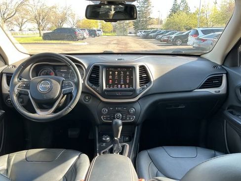 Used 2016 Jeep Cherokee Limited AWD/4WD image 14