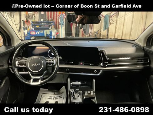 Used 2023 Kia Sportage SX image 18