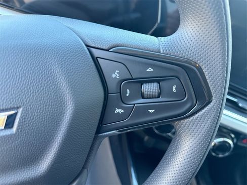 New 2026 Chevrolet Trax LT w/ Sunroof Package image 18