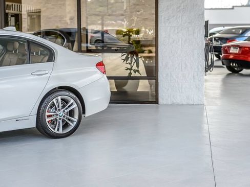 Used 2018 BMW 340i xDrive Sedan AWD/4WD image 56