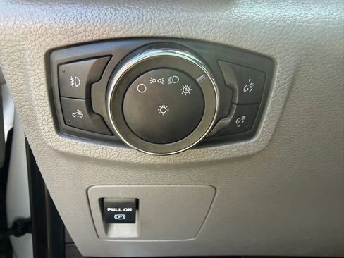 Used 2020 Ford F150 XLT RWD image 19