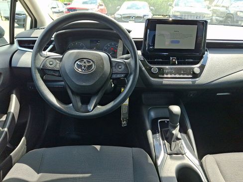 Used 2024 Toyota Corolla LE FWD image 10