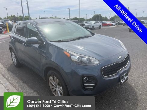 Used 2018 Kia Sportage LX AWD/4WD image 1
