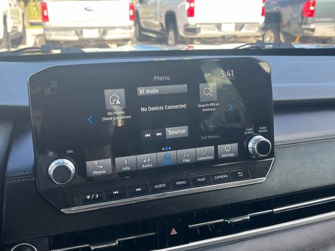 Used 2022 Mitsubishi Outlander SE image 28