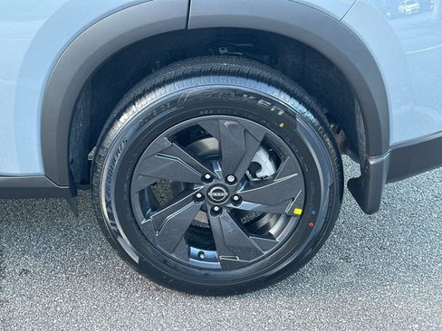 New 2026 Nissan Rogue SV FWD image 20