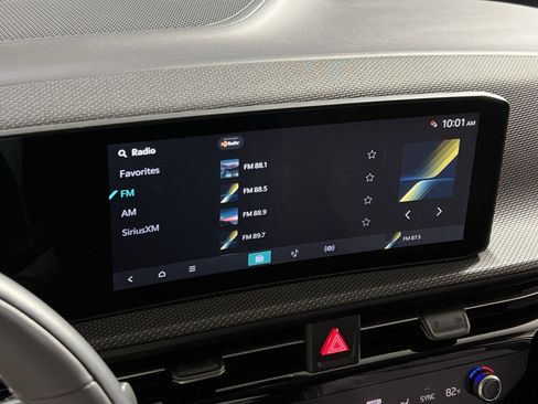 New 2025 Kia EV6 Wind image 16