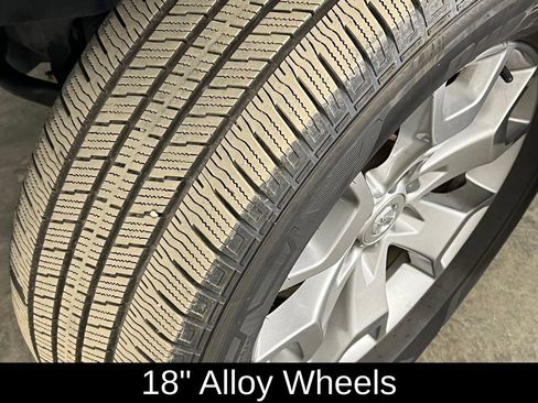 Used 2020 Nissan Frontier SV image 28