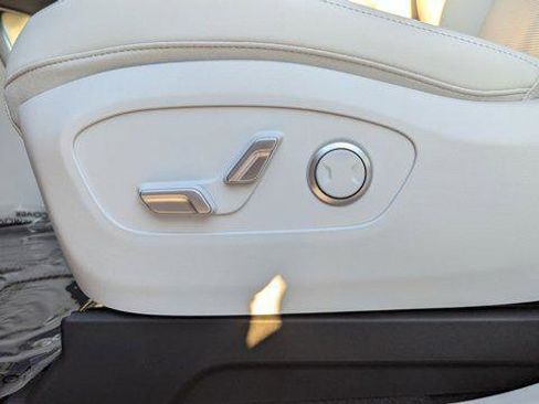 New 2026 Hyundai Ioniq 9 SEL image 26