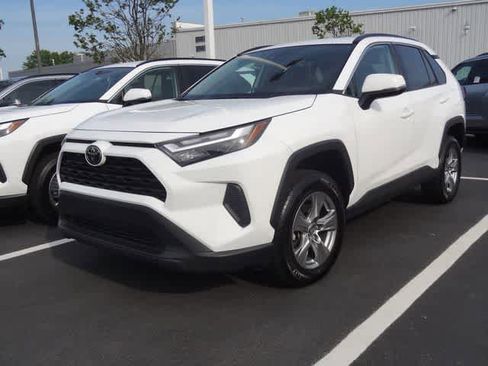 Certified 2024 Toyota RAV4 XLE FWD image 1