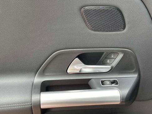 Certified 2025 Mercedes-Benz GLA 250 GLA 250 image 8