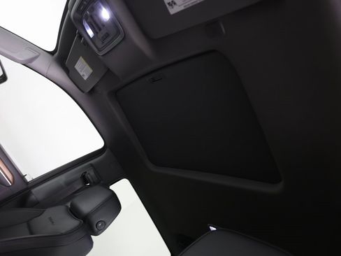 Certified 2024 GMC Sierra 2500 Denali w/ Denali Reserve Package image 14