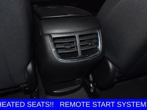Used 2024 Chevrolet Malibu LT FWD image 18