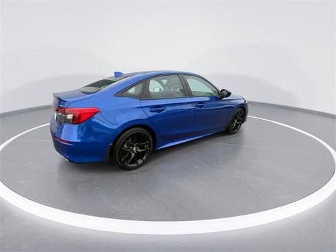 Used 2024 Honda Civic Sport image 8