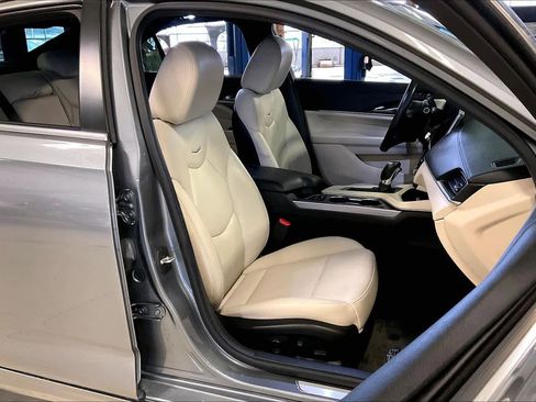 Used 2022 Cadillac CT4 Premium Luxury image 8