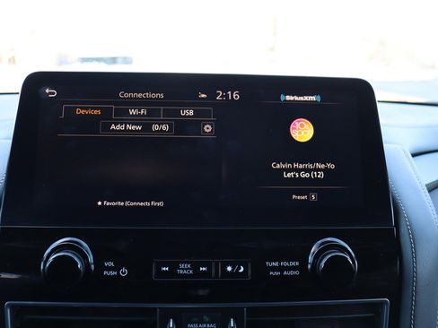 Used 2022 INFINITI QX80 Luxe w/ All-Season Package image 33